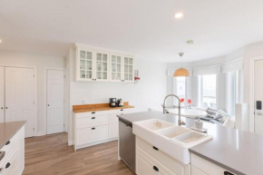 Your Halifornian Home Trendy 3 Bedroom Flat